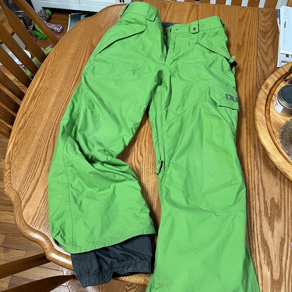 Burton Green Snowboard Pants | Poshmark